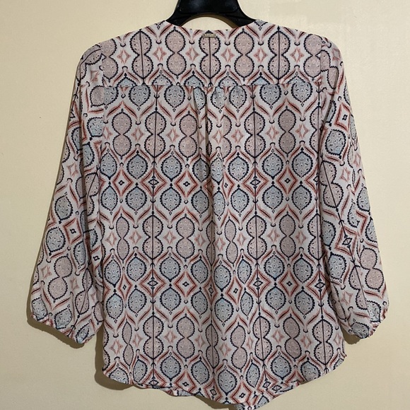 Ivanka Trump 3/4 Sleeve Blouse Popover Stretch Top V Neck Women's Size M - Picture 7 of 12